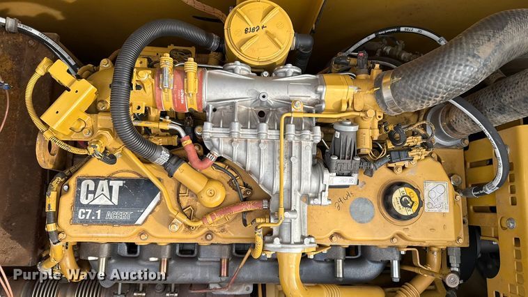 image for item ES5799 2015 Caterpillar 326FL excavator