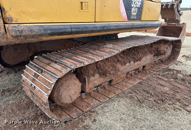 image for item ES5799 2015 Caterpillar 326FL excavator