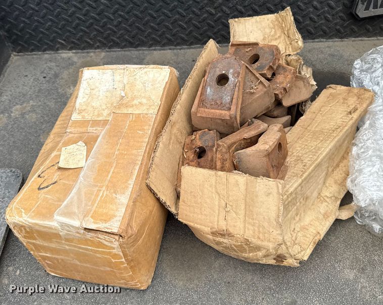 image for item ES5800 2005 Gyro-Trac GT-25 forestry mulcher