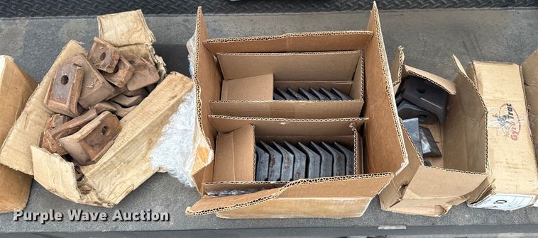 image for item ES5800 2005 Gyro-Trac GT-25 forestry mulcher