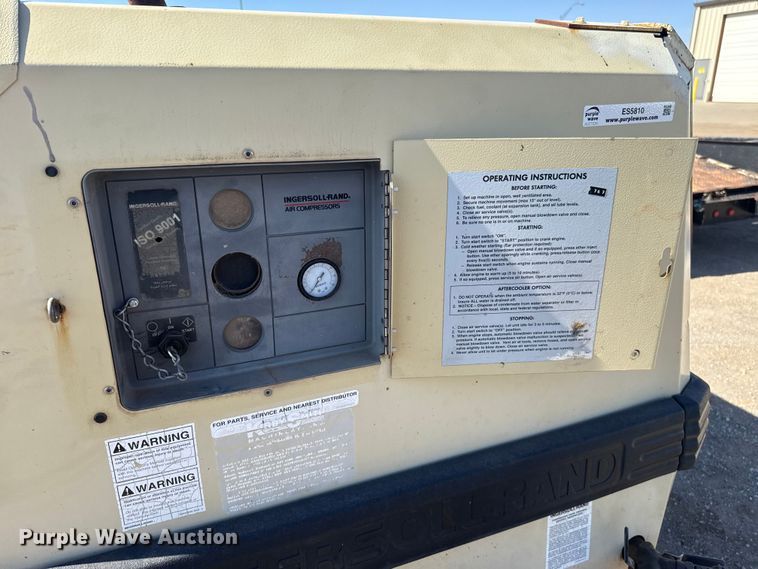 image for item ES5810 2000 Ingersoll Rand P185WJD air compressor