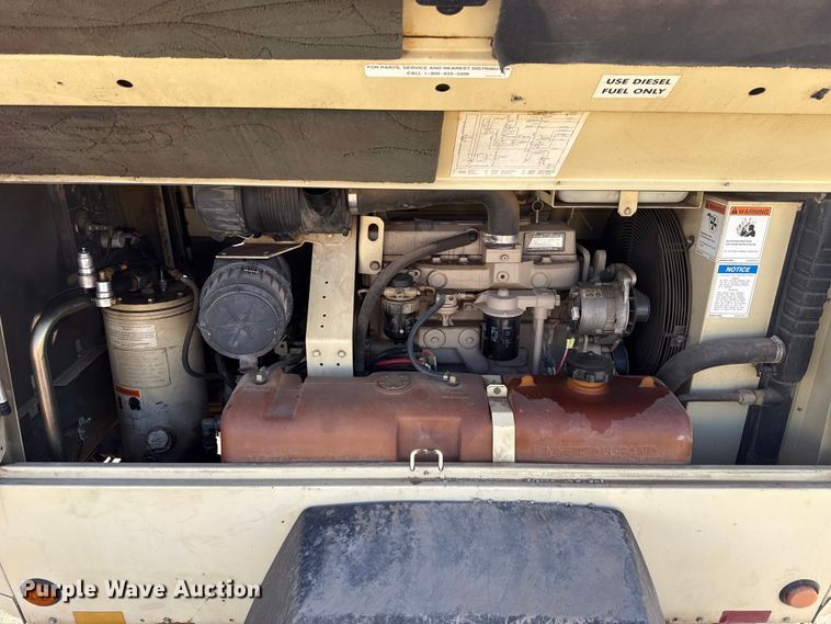 image for item ES5810 2000 Ingersoll Rand P185WJD air compressor