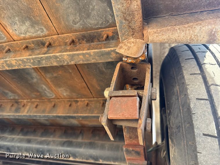 image for item ES5811 2017 Texas Pride EQ72014KBP equipment trailer