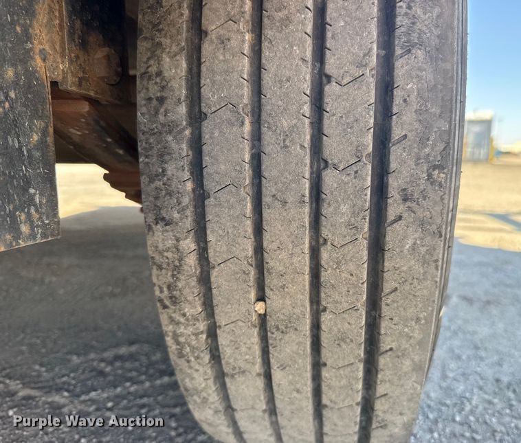 image for item ES5811 2017 Texas Pride EQ72014KBP equipment trailer