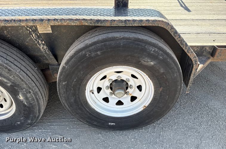 image for item ES5811 2017 Texas Pride EQ72014KBP equipment trailer