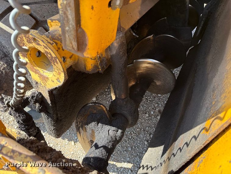 image for item ES5816 1999 Blaw-Knox PF-5510 paver