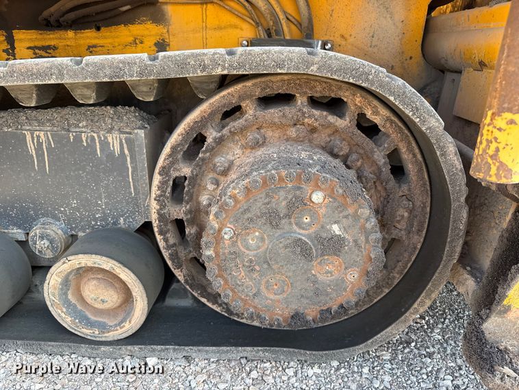 image for item ES5816 1999 Blaw-Knox PF-5510 paver