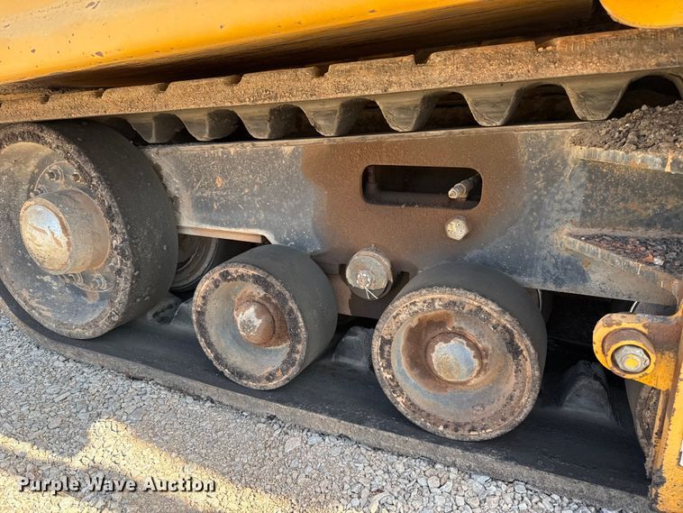 image for item ES5816 1999 Blaw-Knox PF-5510 paver