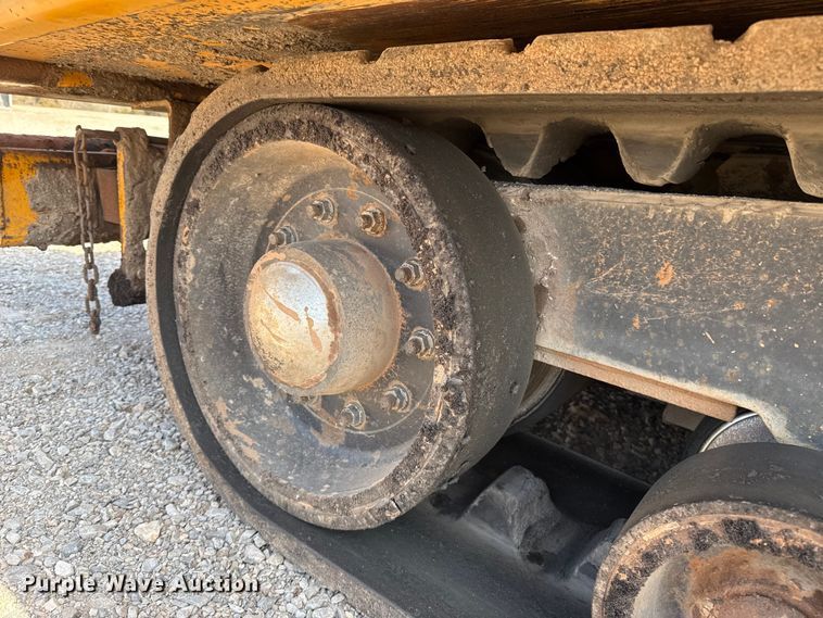 image for item ES5816 1999 Blaw-Knox PF-5510 paver