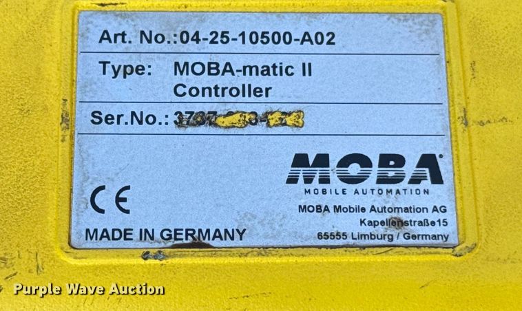 image for item ES5816 1999 Blaw-Knox PF-5510 paver