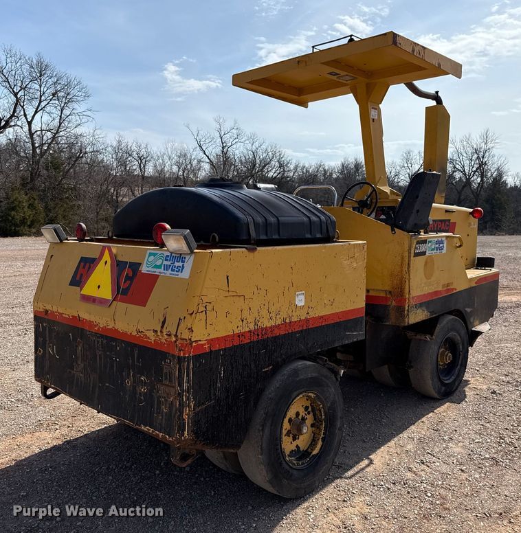 image for item ES5819 2000 Hypac C530AH pneumatic roller