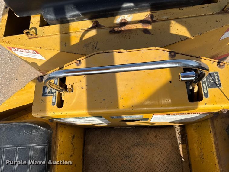 image for item ES5819 2000 Hypac C530AH pneumatic roller