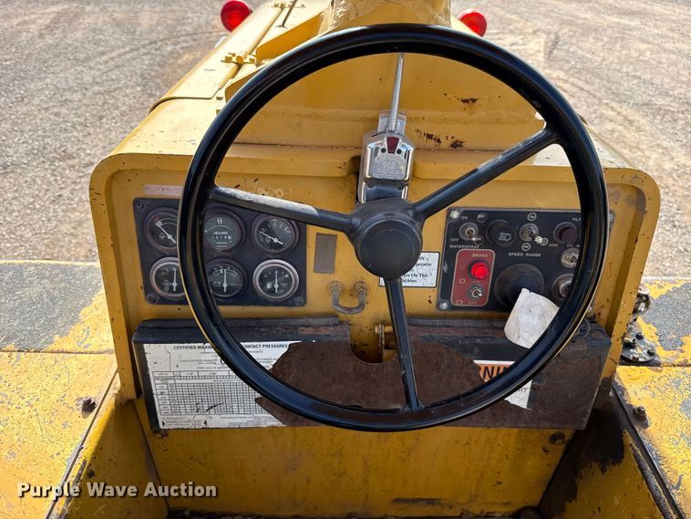 image for item ES5819 2000 Hypac C530AH pneumatic roller