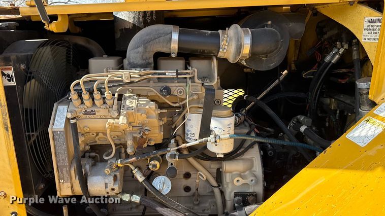 image for item ES5819 2000 Hypac C530AH pneumatic roller