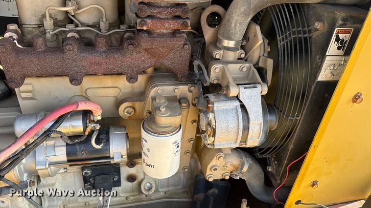 image for item ES5819 2000 Hypac C530AH pneumatic roller