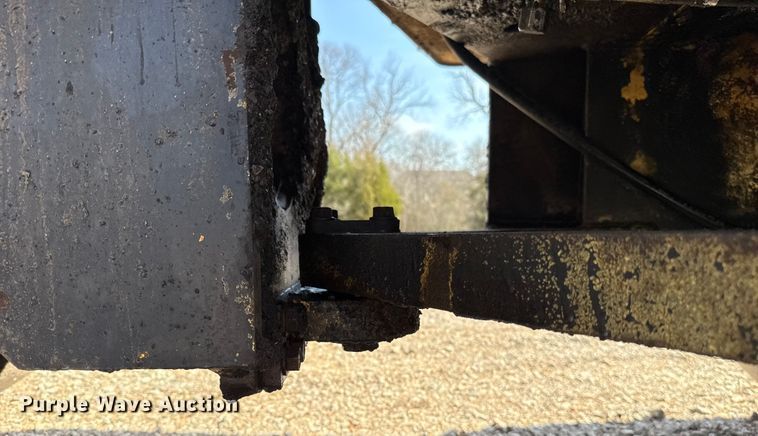 image for item ES5820 2007 Hypac C530AH pneumatic roller