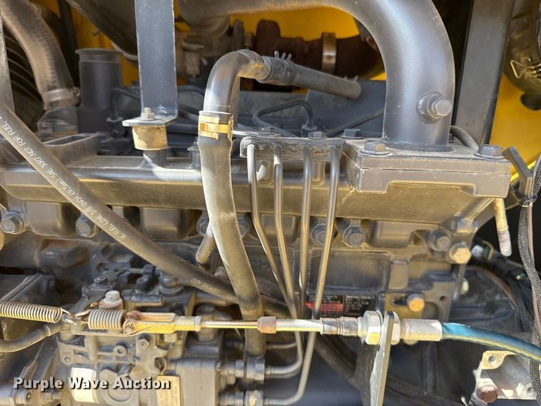 image for item ES5820 2007 Hypac C530AH pneumatic roller