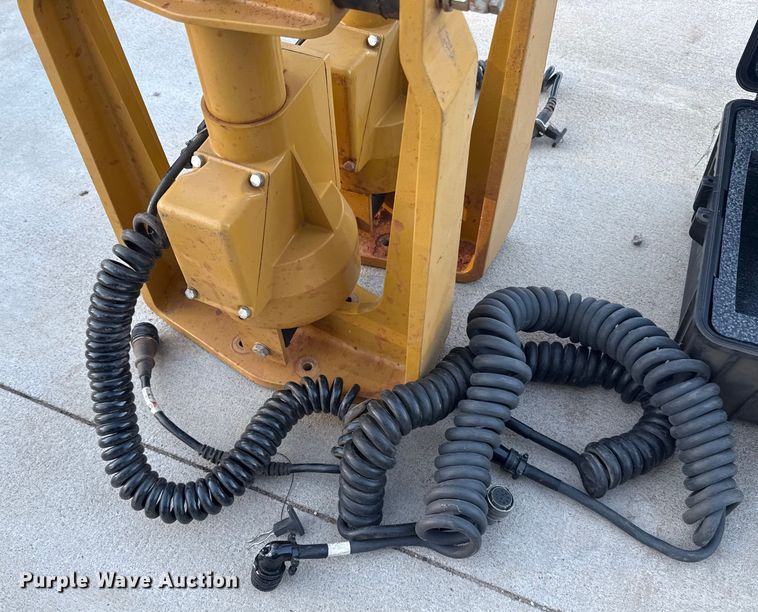 image for item ES5849 Trimble GPS equipment