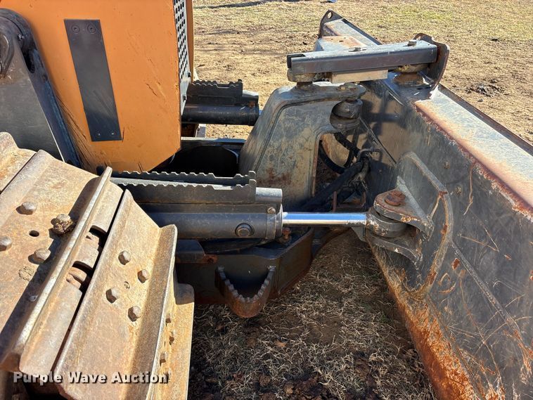 image for item ES8546 2015 Case 750M dozer