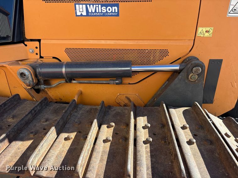 image for item ES8546 2015 Case 750M dozer