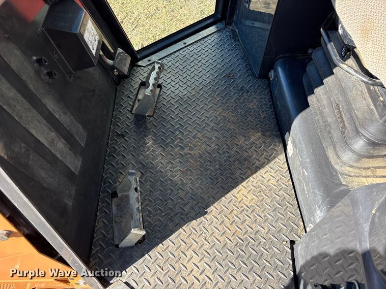 image for item ES8546 2015 Case 750M dozer