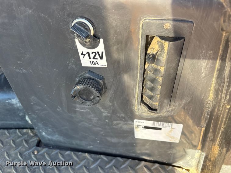 image for item ES8546 2015 Case 750M dozer