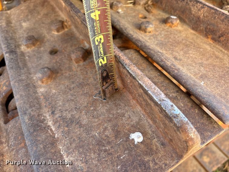 image for item ES8546 2015 Case 750M dozer