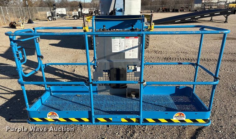 image for item ES8547 2017 Genie S-45 boom lift