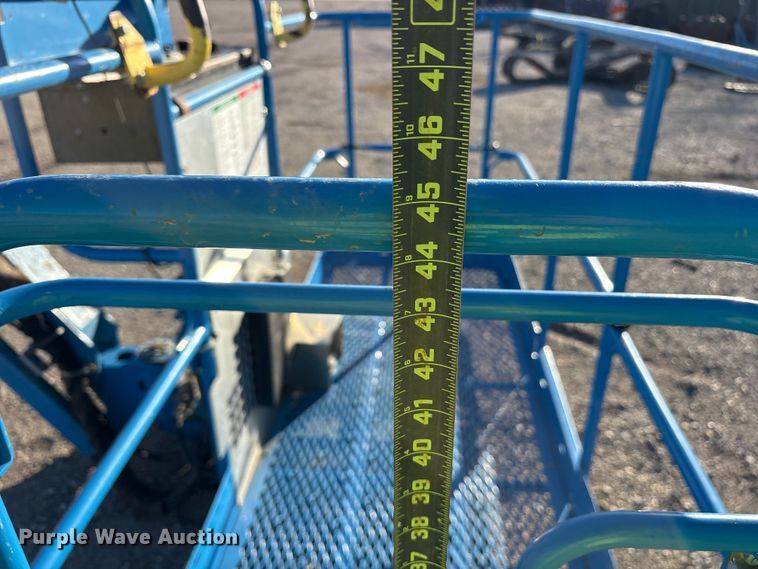 image for item ES8547 2017 Genie S-45 boom lift