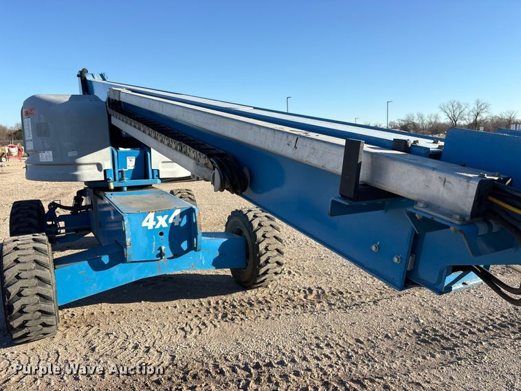 image for item ES8547 2017 Genie S-45 boom lift