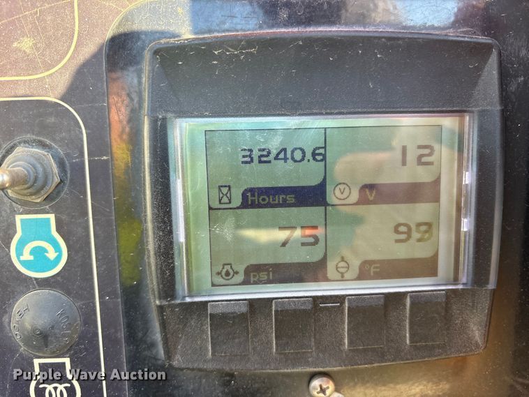 image for item ES8547 2017 Genie S-45 boom lift