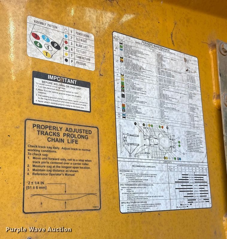 image for item ES8551 2015 John Deere 850K WLT dozer