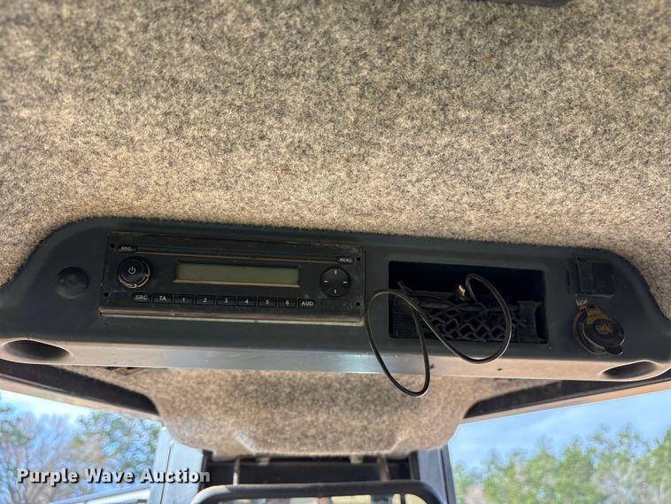 image for item ES8551 2015 John Deere 850K WLT dozer