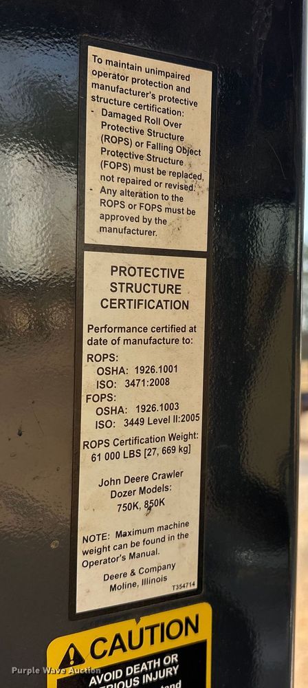 image for item ES8551 2015 John Deere 850K WLT dozer