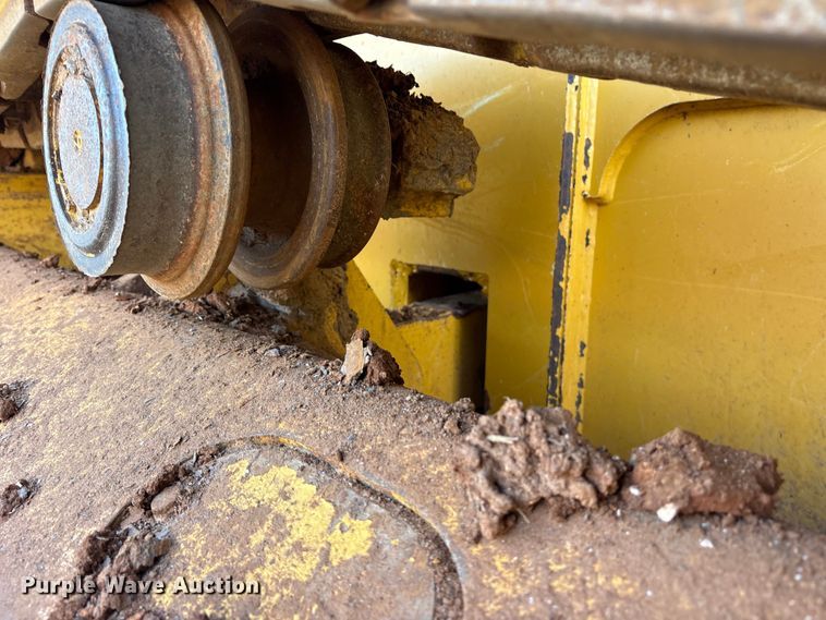 image for item ES8551 2015 John Deere 850K WLT dozer