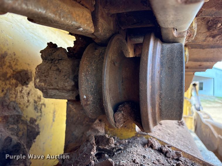 image for item ES8551 2015 John Deere 850K WLT dozer