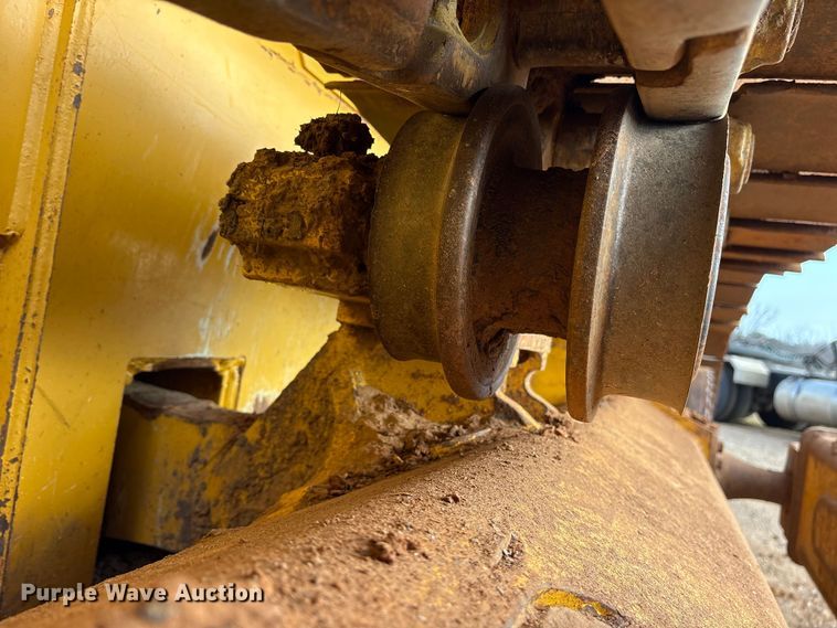 image for item ES8551 2015 John Deere 850K WLT dozer