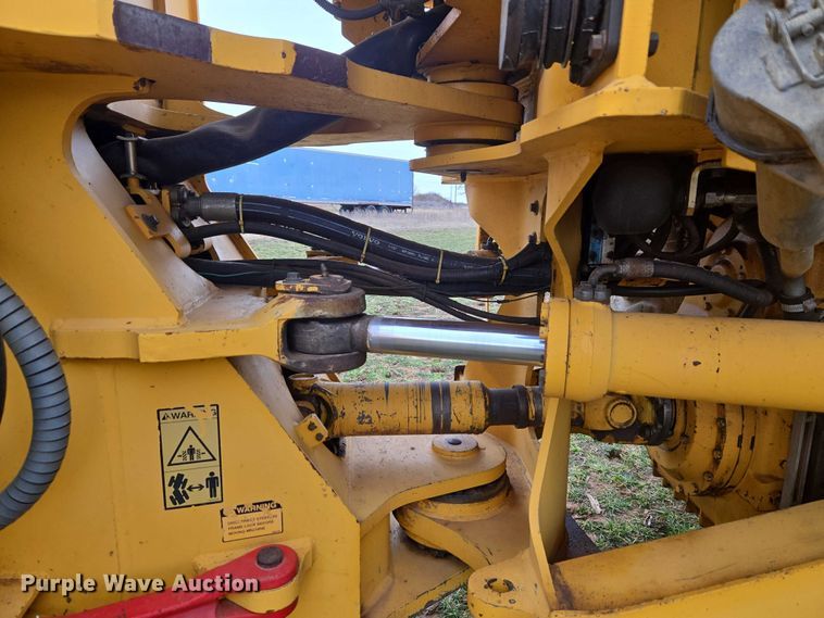 image for item ET1277 2004 Volvo L220E wheel loader