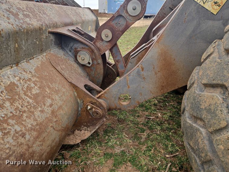 image for item ET1277 2004 Volvo L220E wheel loader