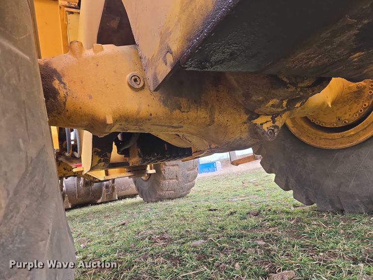 image for item ET1277 2004 Volvo L220E wheel loader