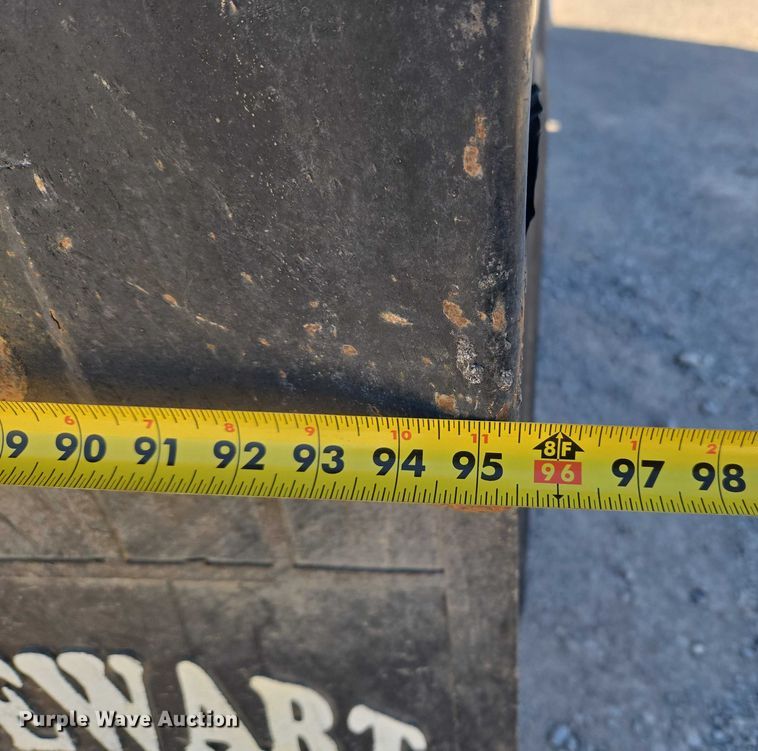 image for item ET1282 2006 Sterling A9500 dump truck