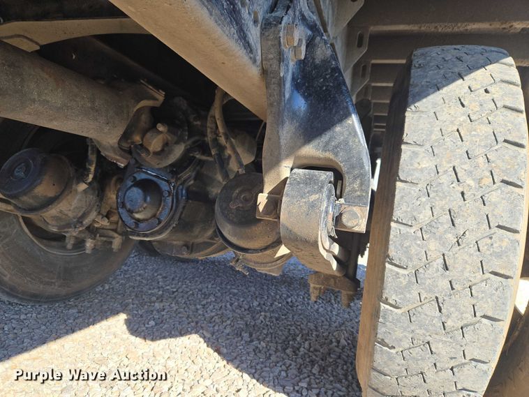 image for item ET1282 2006 Sterling A9500 dump truck