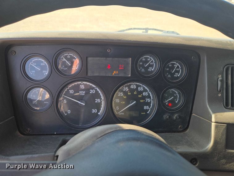 image for item ET1282 2006 Sterling A9500 dump truck