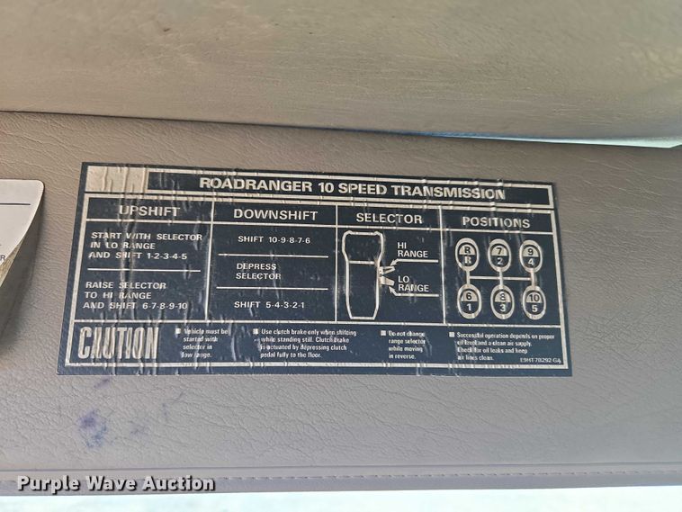 image for item ET1282 2006 Sterling A9500 dump truck