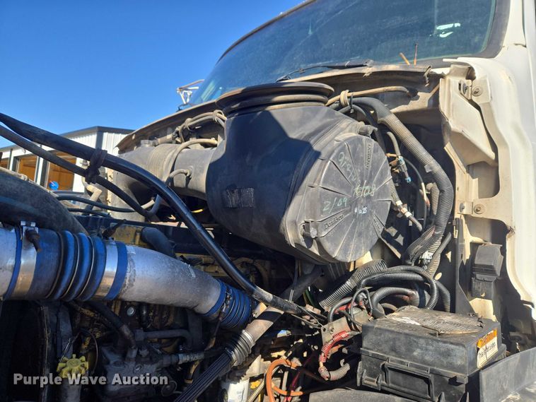 image for item ET1282 2006 Sterling A9500 dump truck