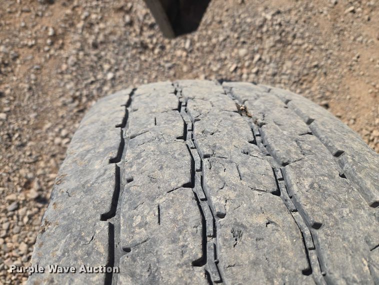 image for item ET1282 2006 Sterling A9500 dump truck