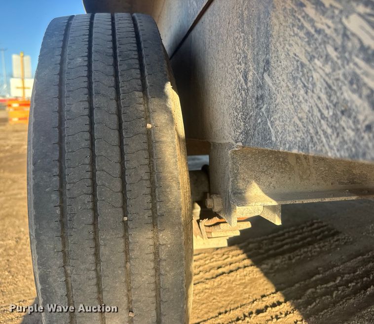 image for item ET1511 2007 Big Tex 14GX-14 dump trailer