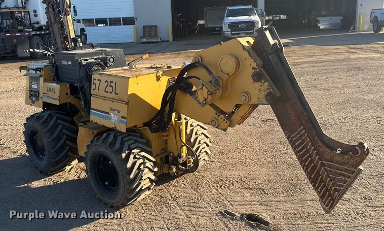 image for item ET1514 2000 Vermeer LM42 trencher