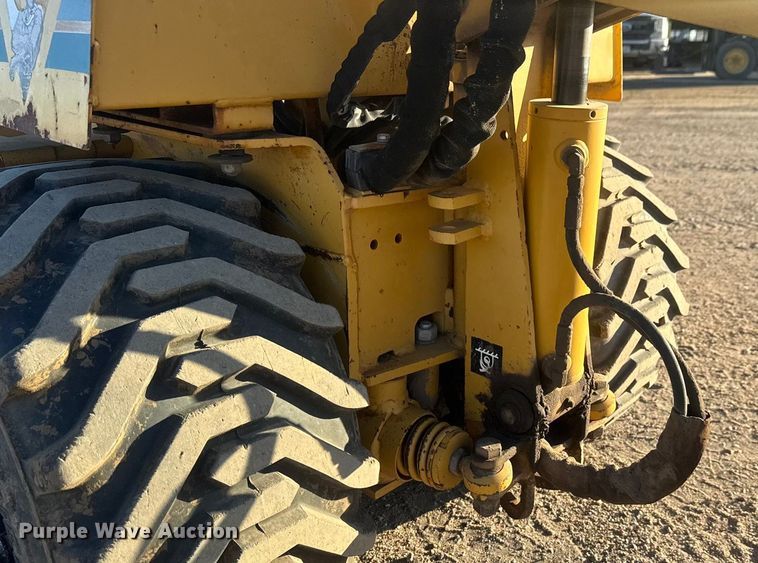 image for item ET1514 2000 Vermeer LM42 trencher