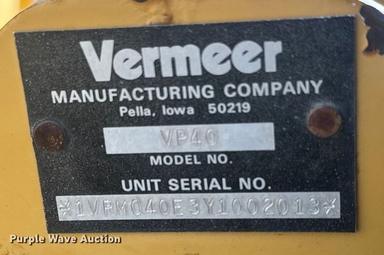 image for item ET1514 2000 Vermeer LM42 trencher